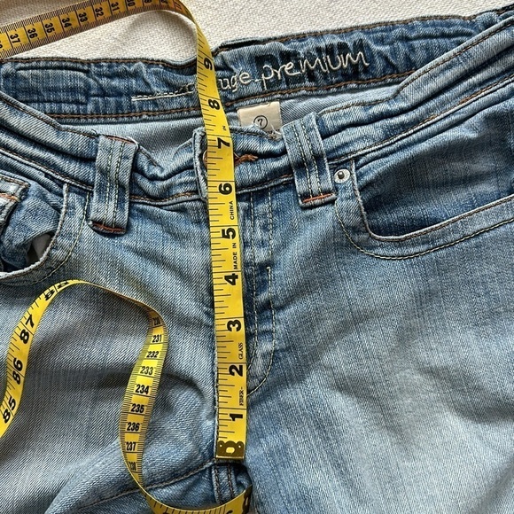 Refuge Y2K Bermuda stretch denim shorts SZ 7 - Picture 6 of 7